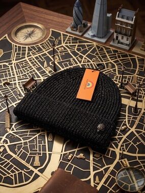 Kurt Geiger London Shimmer Black Sparkle Knit Beanie Winter Hat Eagle NWT